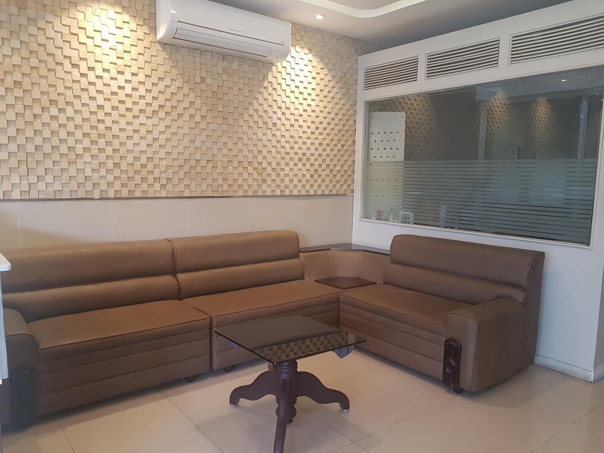 Hotel Pearl Residency Thrissur Exterior photo